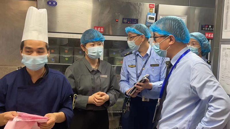 小型糖果包装机尺寸揭秘：如何选择合适的型号**